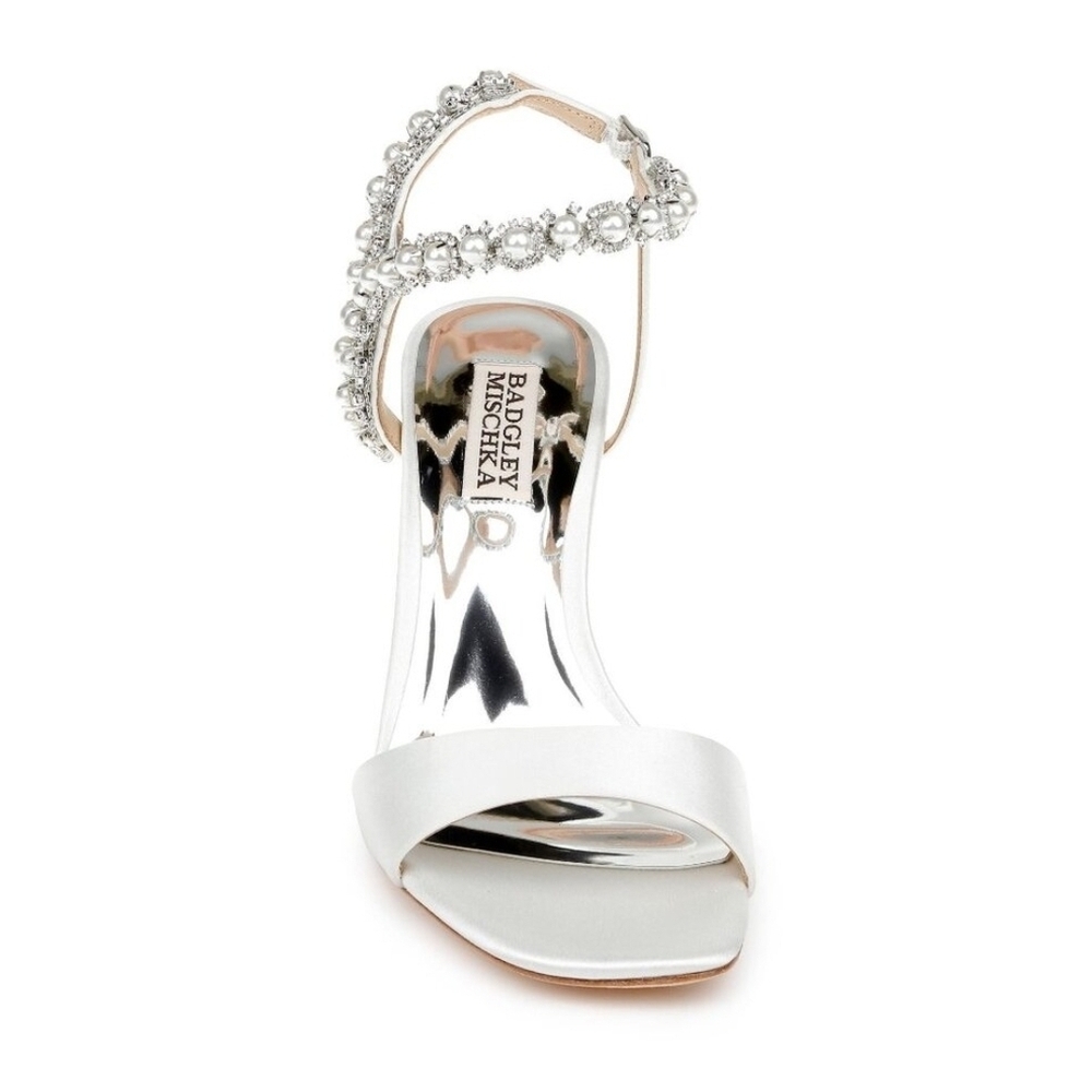 DONATED Badgley Mischka Women's White Satin Heels With Faux Pearl Accents